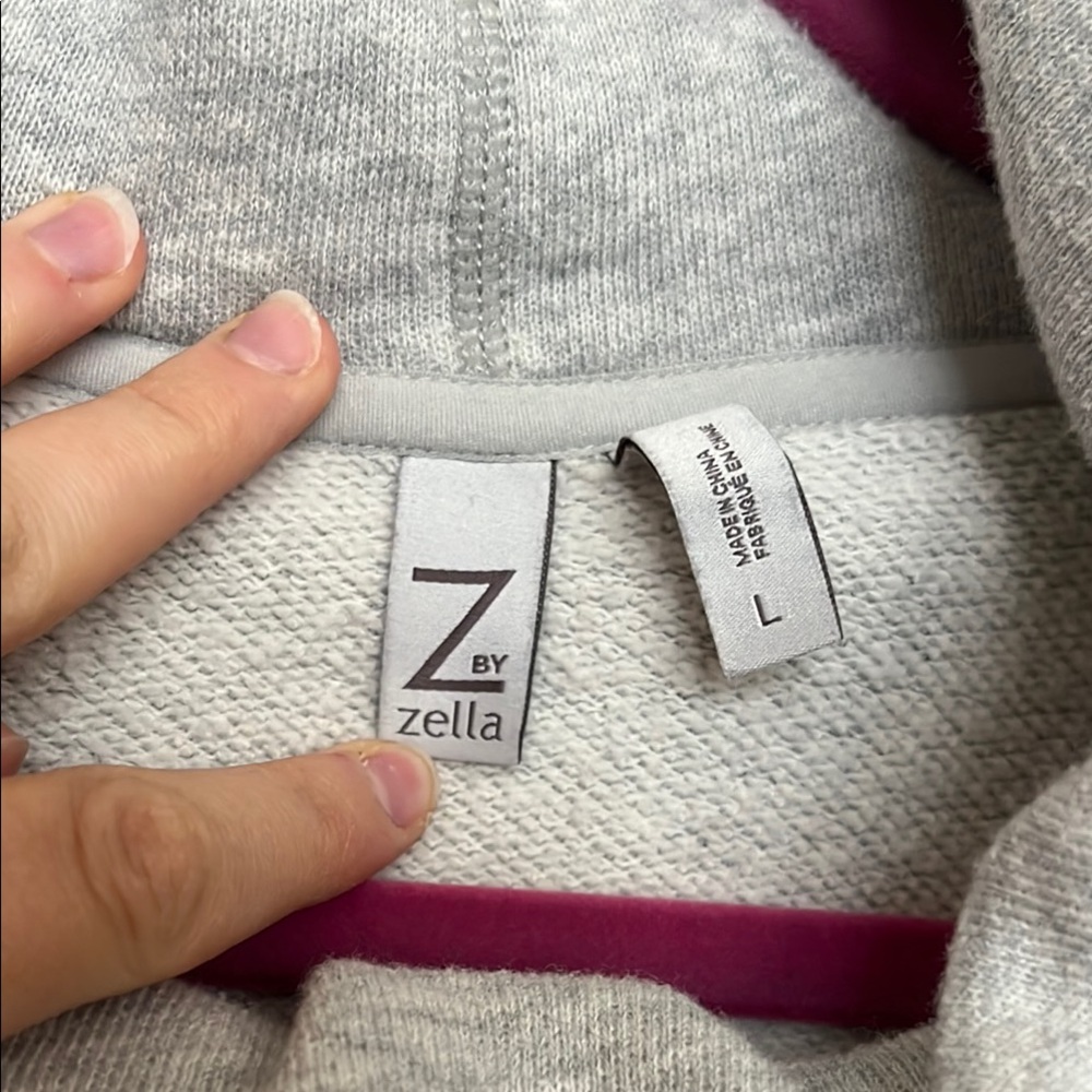 Zella Gray Women's Sweater - Picture 2 of 4